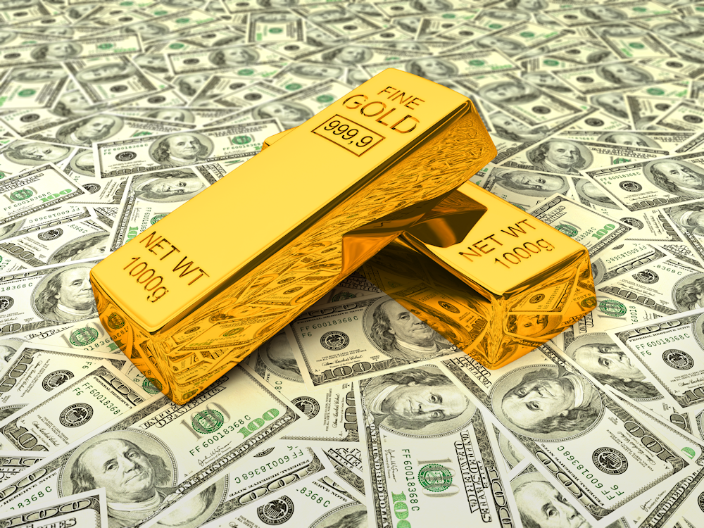 Top 8 reasons to invest in gold